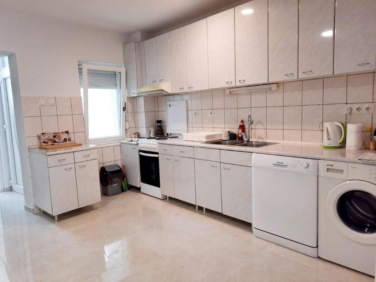 Apartman Square Mostar Exteriör bild
