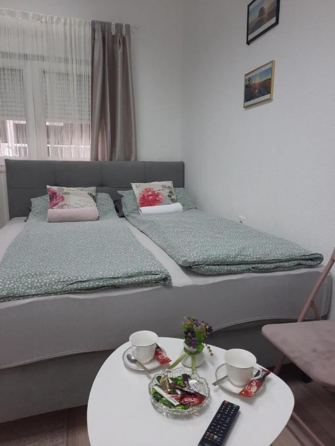 Apartman Square Mostar Exteriör bild